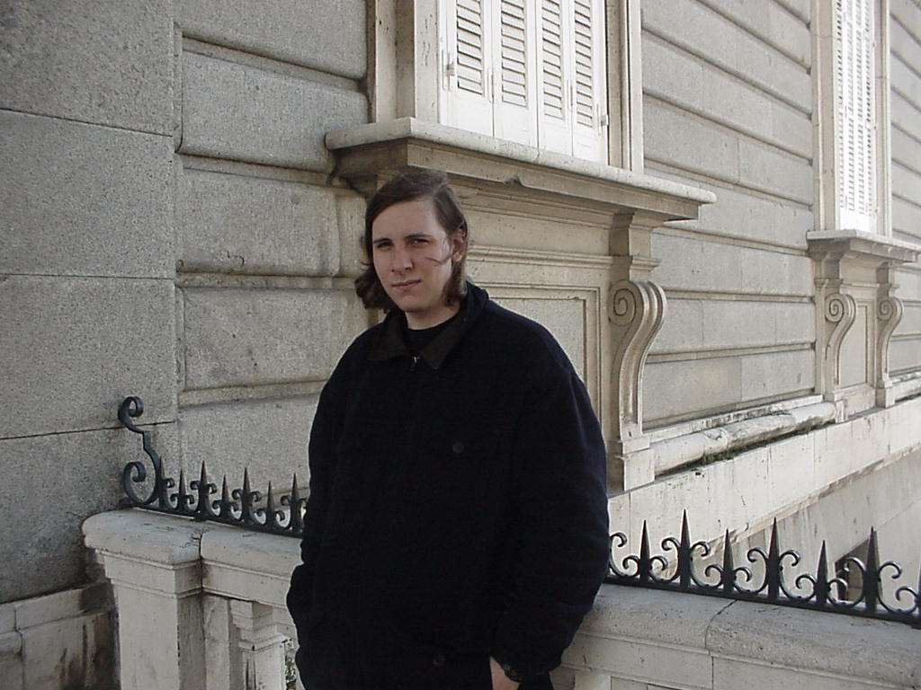 Taylor In Palacio Real 1.jpg